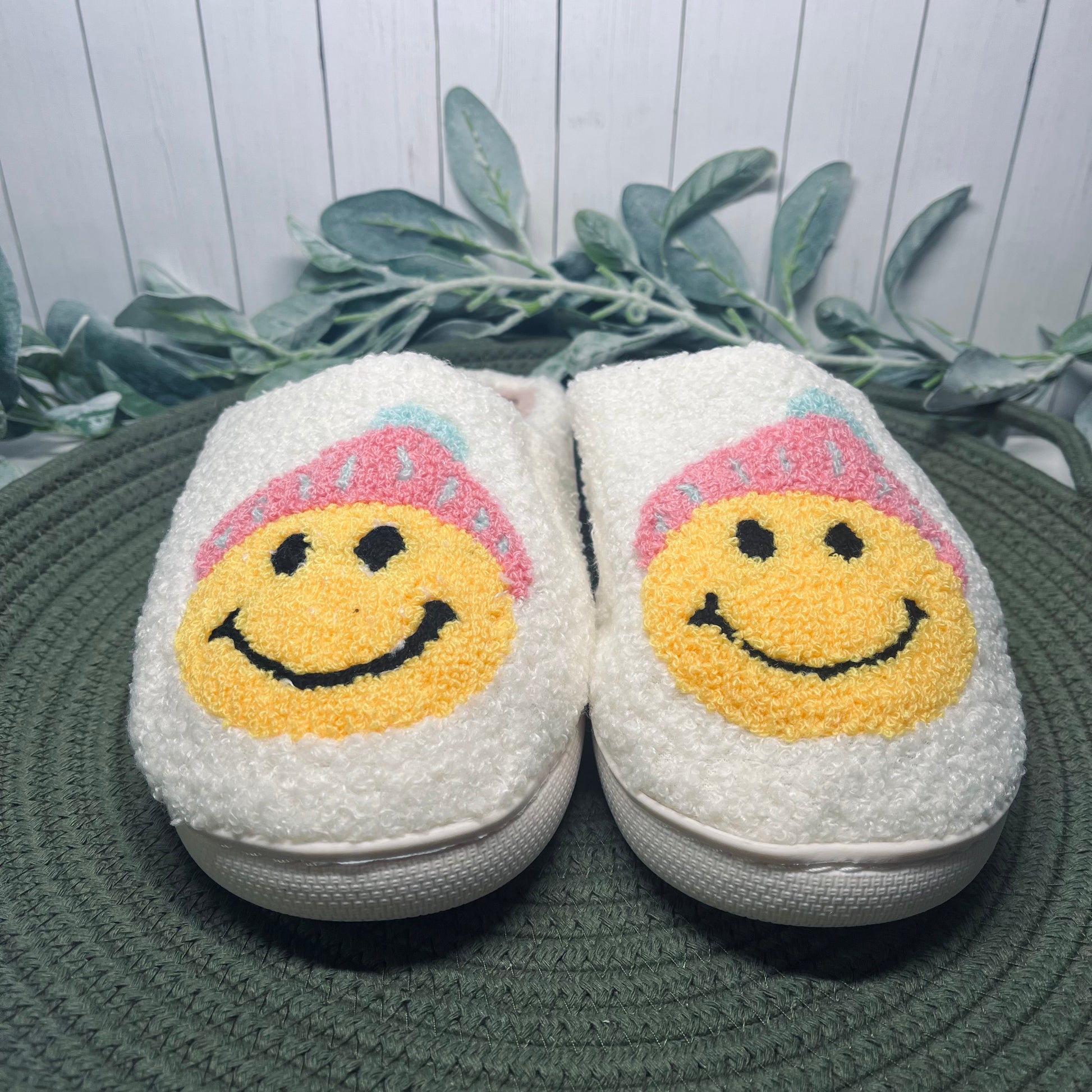 Beanie Smiley Face Christmas Slippers - Mint Print Shop