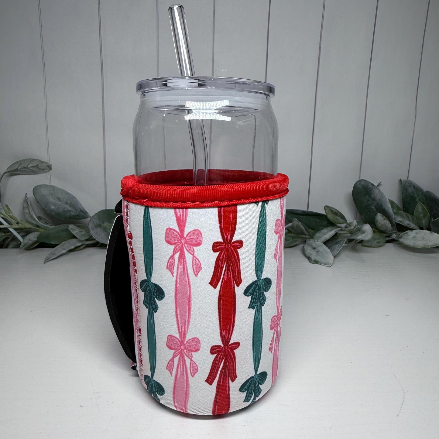 Christmas Bow Print Drink Sleeve with Handle, Coffee Cup Sleeve, Cozie