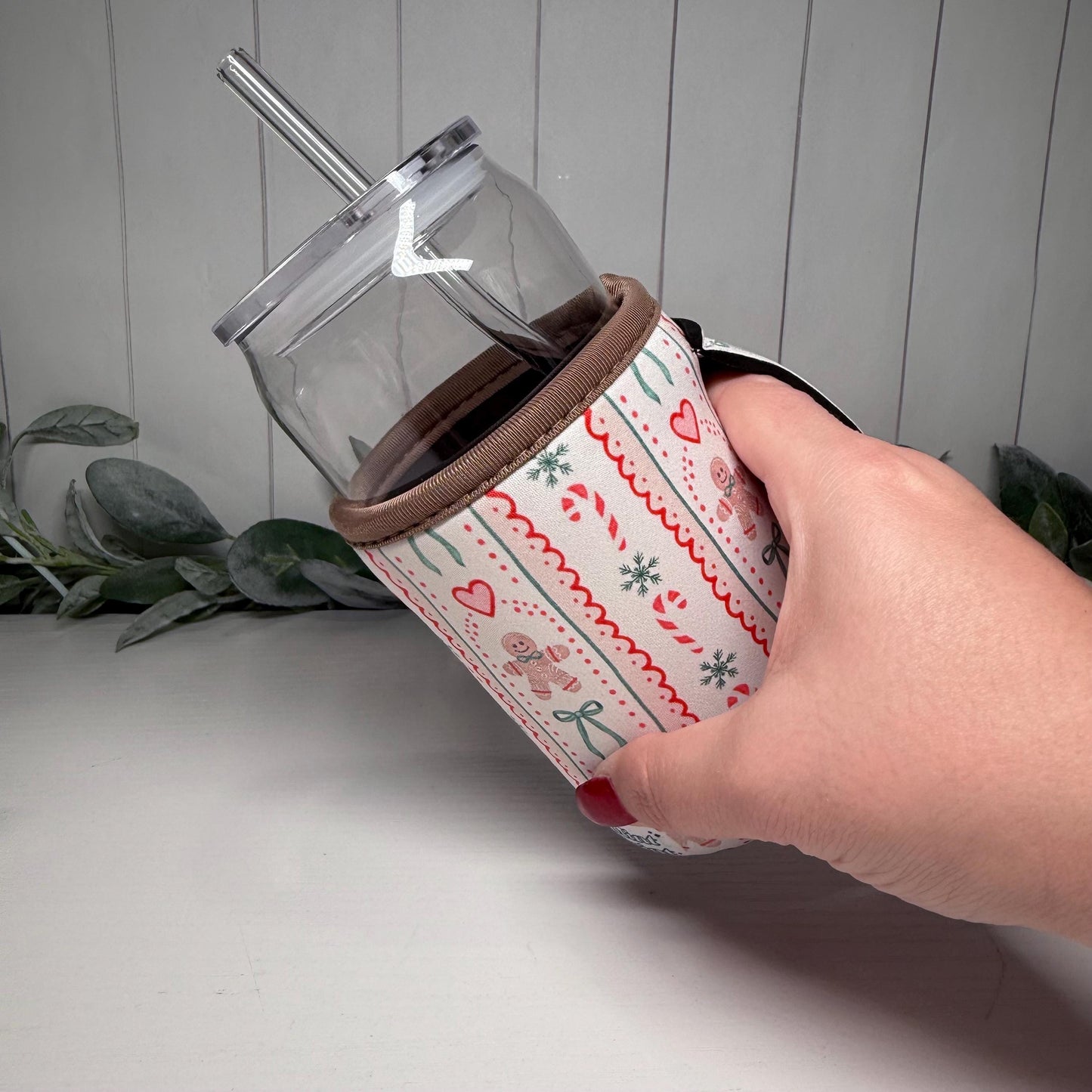 Gingerbread Man Print Drink Sleeve with Handle, Coffee Cup Sleeve, Cozie