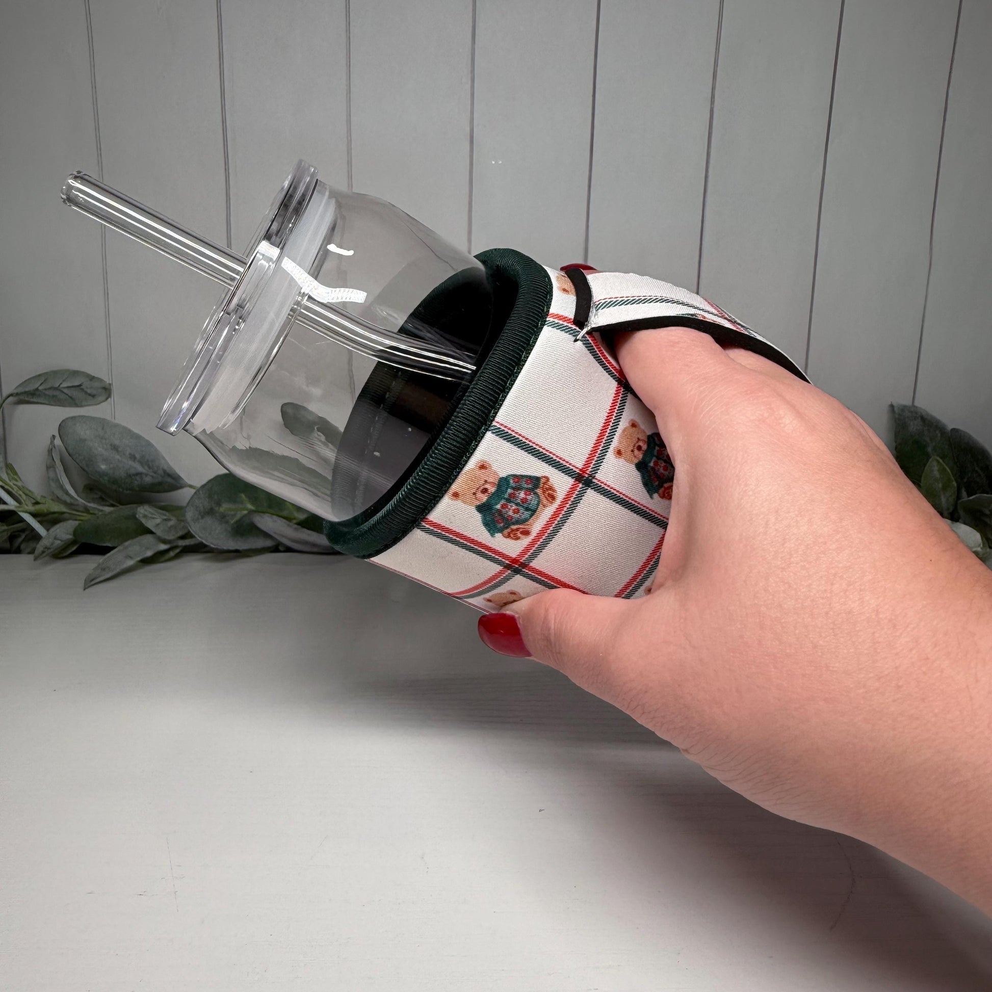 Plaid Teddy Bear Print Drink Sleeve with Handle, Coffee Cup Sleeve, Cozie