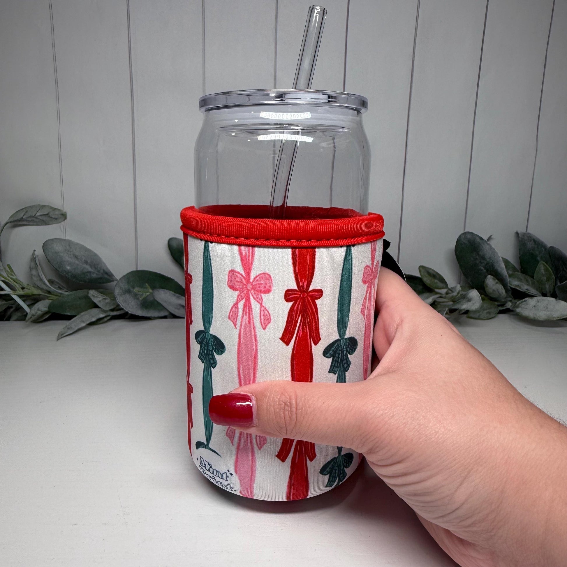 Christmas Bow Print Drink Sleeve with Handle, Coffee Cup Sleeve, Cozie